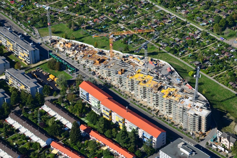 Luftaufnahme Basel - Baustelle zum Neubau einer Mehrfamilienhaus-Wohnanlage an der Burgfelderstrasse im Ortsteil Sankt Johann in Basel, Schweiz