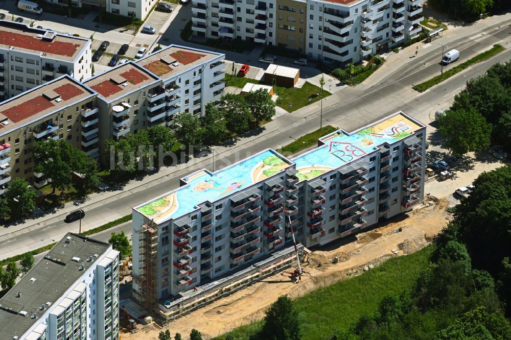 Berlin aus der Vogelperspektive: Baustelle zum Neubau einer Mehrfamilienhaus-Wohnanlage an der Cecilienstraße in Berlin, Deutschland