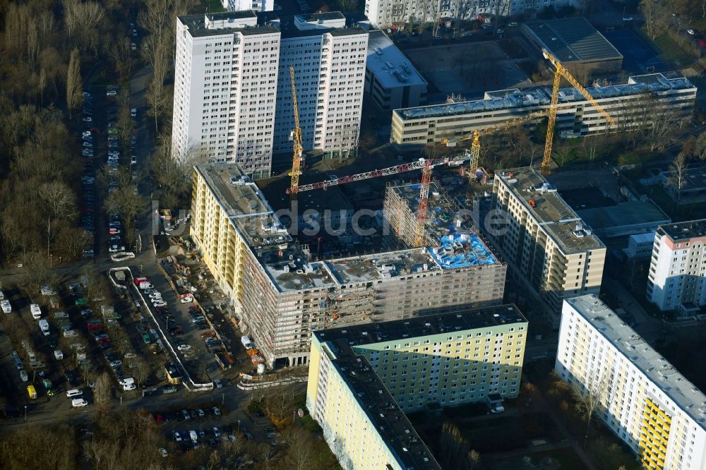 Luftaufnahme Berlin - Baustelle zum Neubau einer Mehrfamilienhaus-Wohnanlage Dolgensee-Center Lichtenberg in Berlin, Deutschland