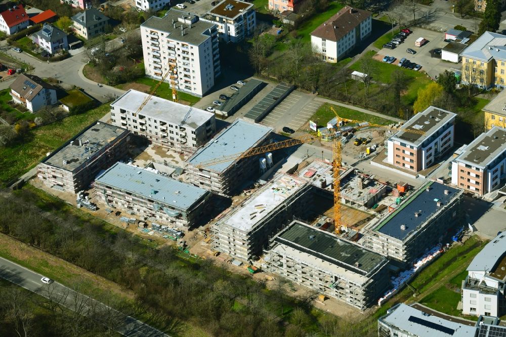 Luftaufnahme Schopfheim - Baustelle zum Neubau einer Mehrfamilienhaus-Wohnanlage Am Eisweiher in Schopfheim im Bundesland Baden-Württemberg, Deutschland