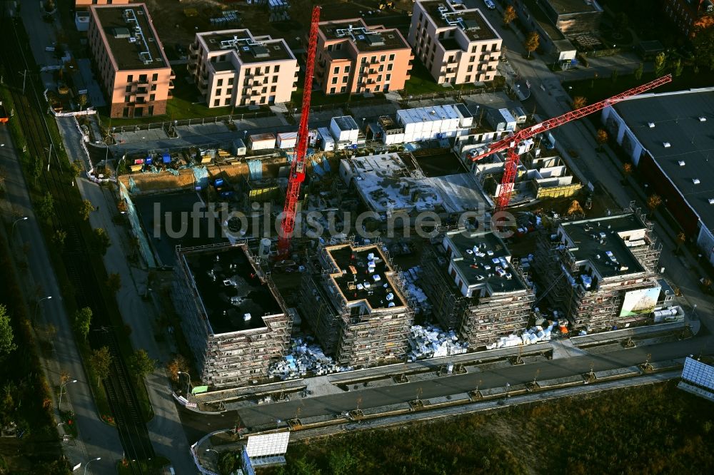 Luftbild Potsdam - Baustelle zum Neubau einer Mehrfamilienhaus-Wohnanlage Fontane Gärten in Potsdam im Bundesland Brandenburg, Deutschland