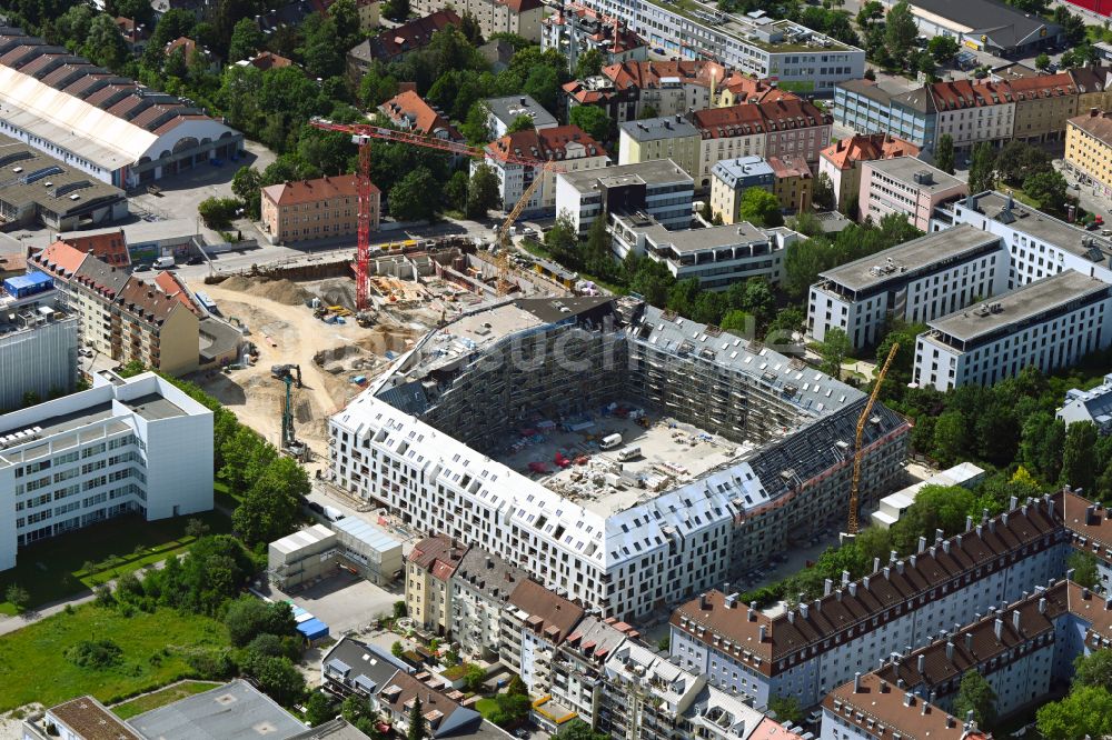 Luftbild München - Baustelle zum Neubau einer Mehrfamilienhaus-Wohnanlage Gmunder Höfe in München im Bundesland Bayern, Deutschland