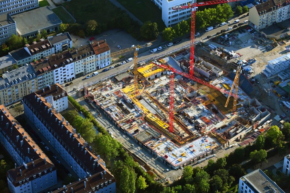 Luftbild München - Baustelle zum Neubau einer Mehrfamilienhaus-Wohnanlage Gmunder Höfe im Ortsteil Obersendling in München im Bundesland Bayern, Deutschland