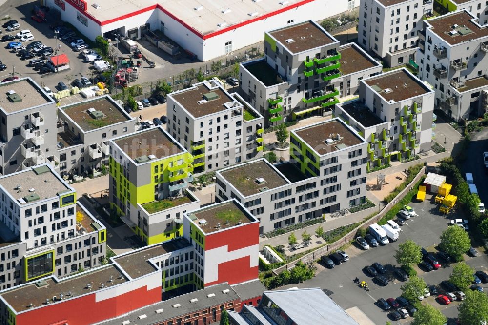 Luftaufnahme Köln - Baustelle zum Neubau einer Mehrfamilienhaus-Wohnanlage Grüner Weg in Köln im Bundesland Nordrhein-Westfalen, Deutschland
