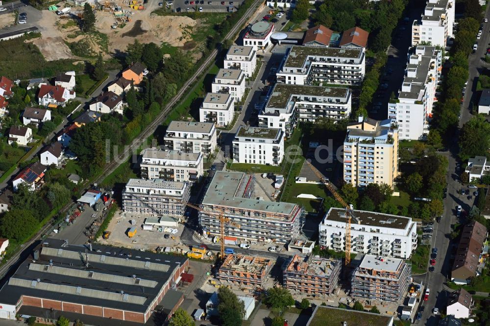Luftaufnahme Neusäß - Baustelle zum Neubau einer Mehrfamilienhaus-Wohnanlage an der Gustav-Mahler-Straße in Neusäß im Bundesland Bayern, Deutschland