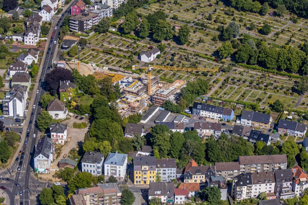 Hattingen von oben - Baustelle zum Neubau einer Mehrfamilienhaus-Wohnanlage Hörstken´s Gärten in Hattingen im Bundesland Nordrhein-Westfalen, Deutschland