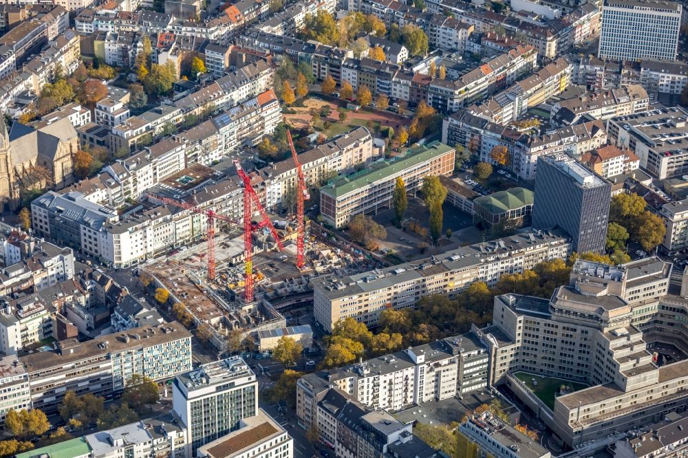 Luftbild Düsseldorf - Baustelle zum Neubau einer Mehrfamilienhaus-Wohnanlage in der Innenstadt in Düsseldorf im Bundesland Nordrhein-Westfalen, Deutschland