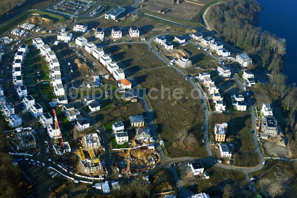 Luftbild Potsdam - Baustelle zum Neubau einer Mehrfamilienhaus-Wohnanlage am Jungfernsee in Potsdam im Bundesland Brandenburg, Deutschland