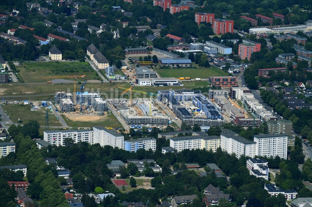 Hamburg von oben - Baustelle zum Neubau einer Mehrfamilienhaus-Wohnanlage am Kaskadenpark in Hamburg, Deutschland