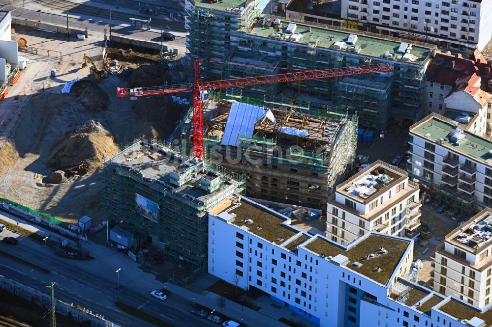 Luftbild München - Baustelle zum Neubau einer Mehrfamilienhaus-Wohnanlage Kuvertfabrik im Ortsteil Pasing-Obermenzing in München im Bundesland Bayern, Deutschland