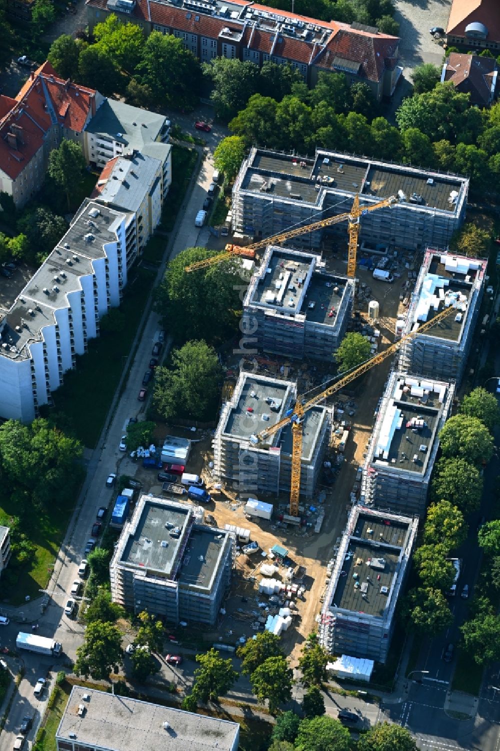 Luftaufnahme Berlin - Baustelle zum Neubau einer Mehrfamilienhaus-Wohnanlage in Lankwitz in Berlin, Deutschland