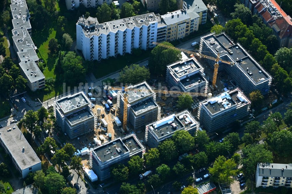 Berlin von oben - Baustelle zum Neubau einer Mehrfamilienhaus-Wohnanlage in Lankwitz in Berlin, Deutschland