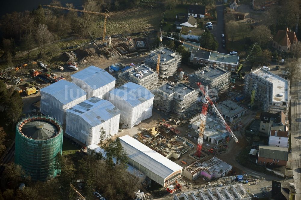 Luftaufnahme Lübeck - Baustelle zum Neubau einer Mehrfamilienhaus-Wohnanlage in Lübeck im Bundesland Schleswig-Holstein, Deutschland