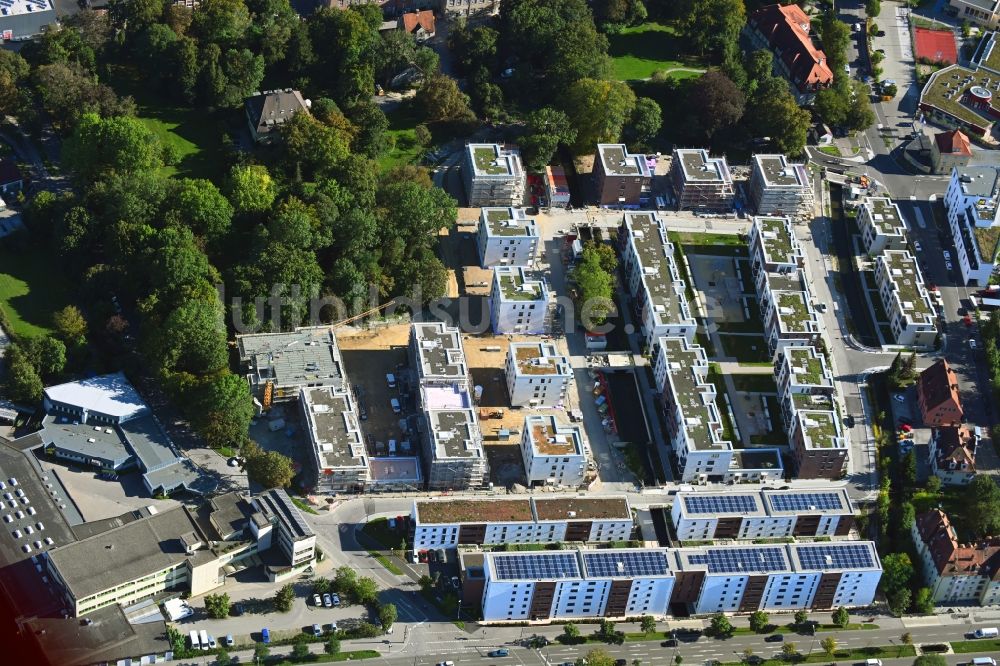 Luftbild Augsburg - Baustelle zum Neubau einer Mehrfamilienhaus-Wohnanlage der Martini GmbH & Co. KG in Augsburg im Bundesland Bayern, Deutschland
