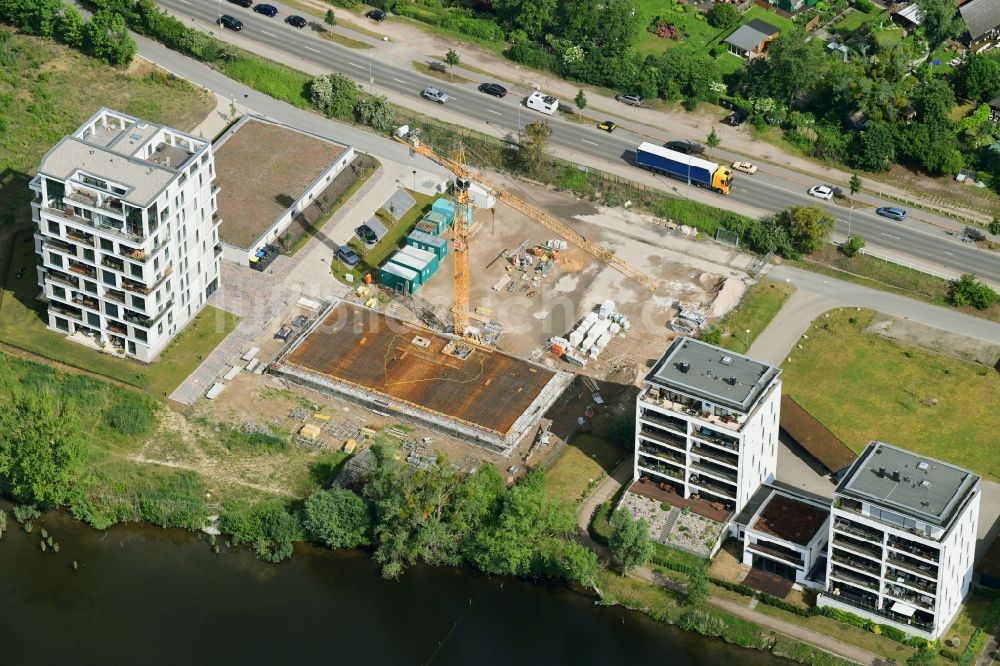 Luftbild Schwerin - Baustelle zum Neubau einer Mehrfamilienhaus-Wohnanlage Nordhafenquartier in Schwerin im Bundesland Mecklenburg-Vorpommern, Deutschland