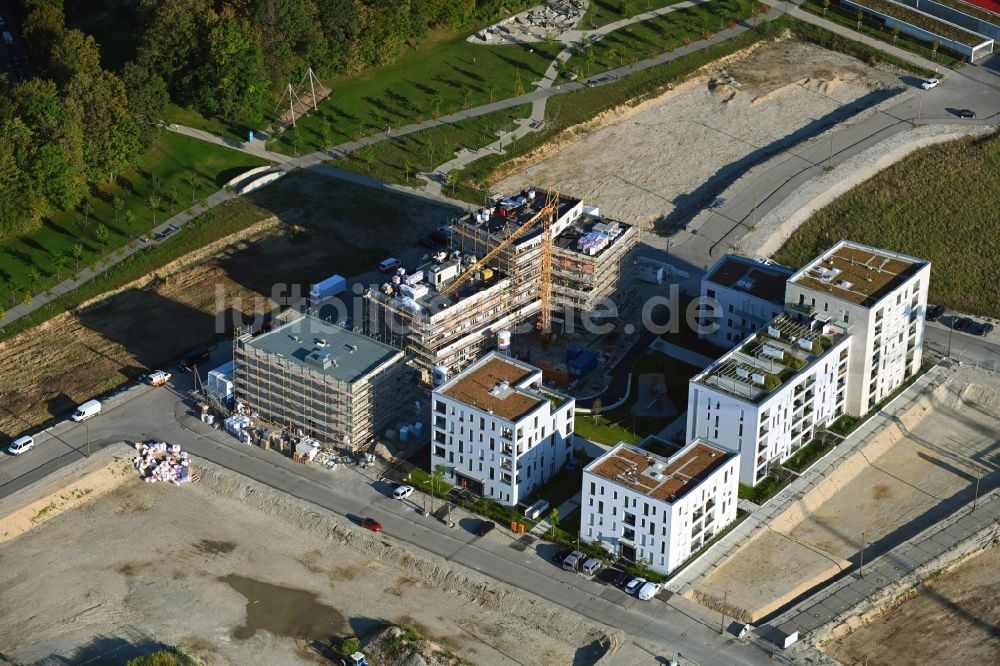 Luftbild München - Baustelle zum Neubau einer Mehrfamilienhaus-Wohnanlage im Ortsteil Aubing-Lochhausen-Langwied in München im Bundesland Bayern, Deutschland