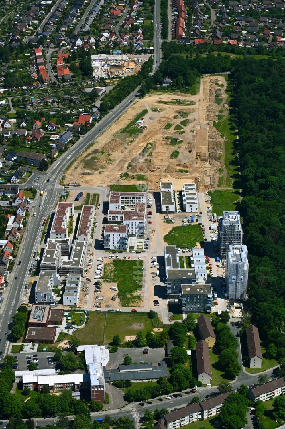 Luftbild Wolfsburg - Baustelle zum Neubau einer Mehrfamilienhaus-Wohnanlage im Ortsteil Hellwinkel in Wolfsburg im Bundesland Niedersachsen, Deutschland
