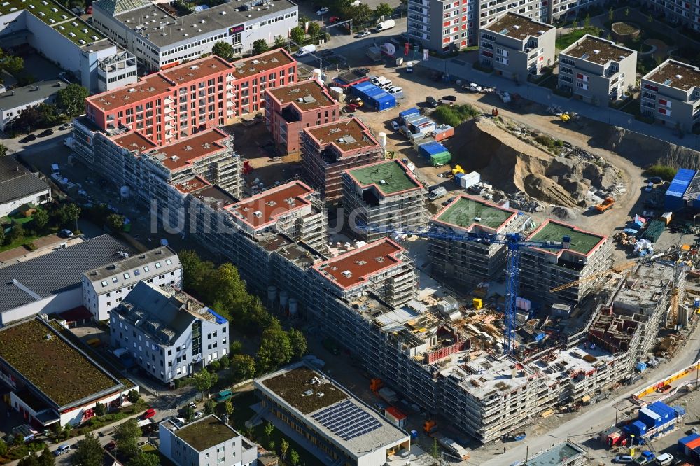 München von oben - Baustelle zum Neubau einer Mehrfamilienhaus-Wohnanlage im Ortsteil Pasing-Obermenzing in München im Bundesland Bayern, Deutschland