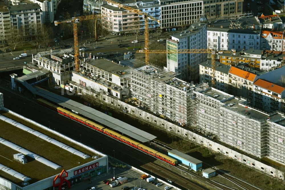 Berlin aus der Vogelperspektive: Baustelle zum Neubau einer Mehrfamilienhaus-Wohnanlage Tor zum Ku'damm in Berlin, Deutschland