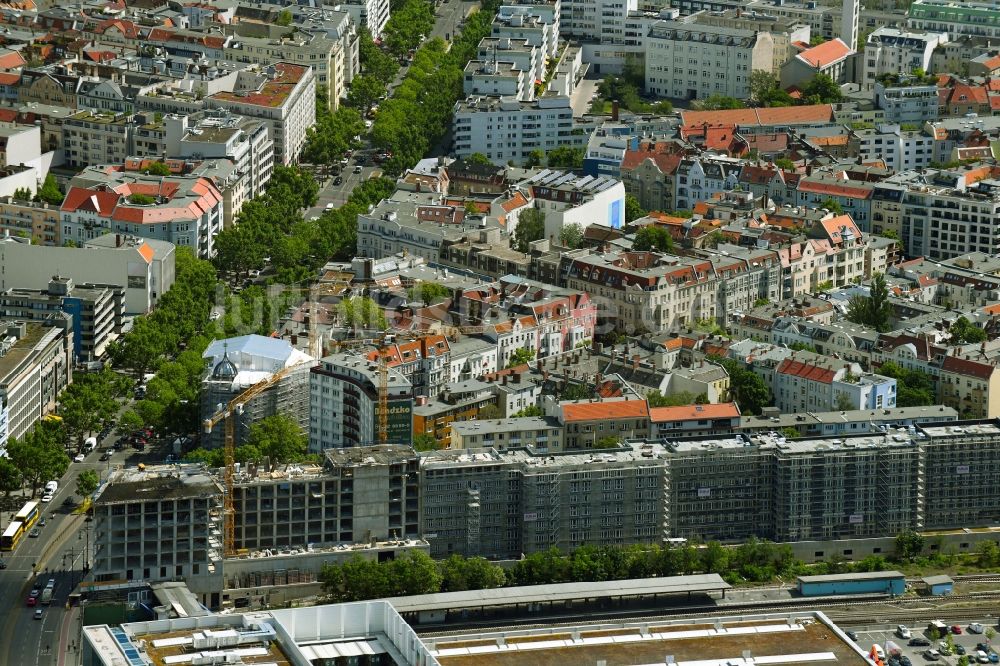 Berlin aus der Vogelperspektive: Baustelle zum Neubau einer Mehrfamilienhaus-Wohnanlage Tor zum Ku'damm in Berlin, Deutschland