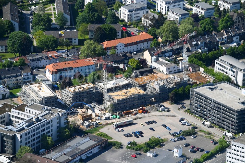 Köln von oben - Baustelle zum Neubau einer Mehrfamilienhaus-Wohnanlage an der Vitalisstraße in Köln im Bundesland Nordrhein-Westfalen, Deutschland