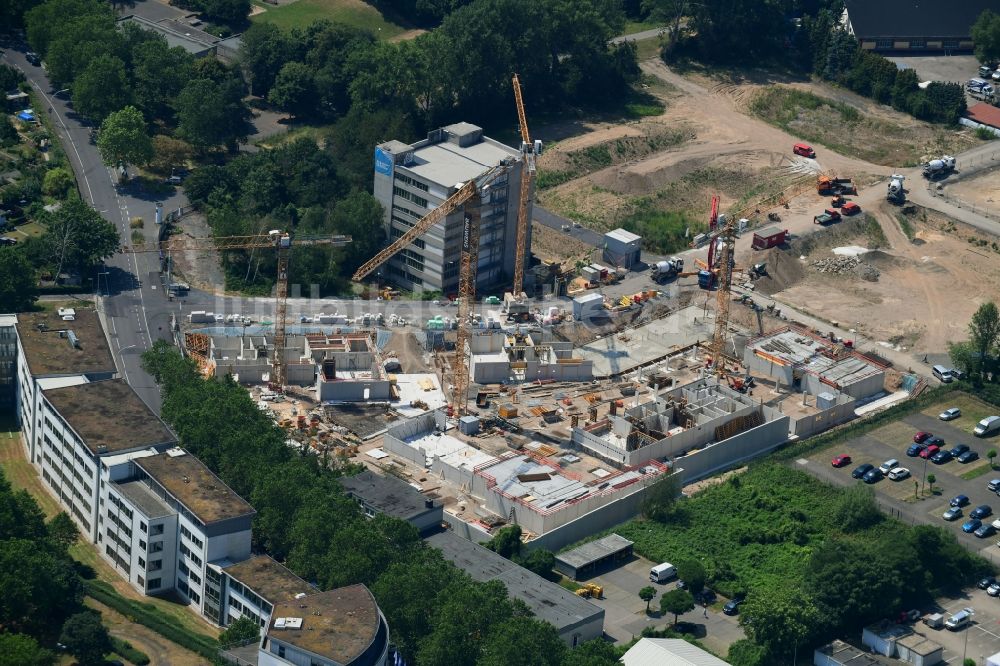 Luftbild Bonn - Baustelle zum Neubau einer Mehrfamilienhaus-Wohnanlage West Side im Ortsteil Endenich in Bonn im Bundesland Nordrhein-Westfalen, Deutschland