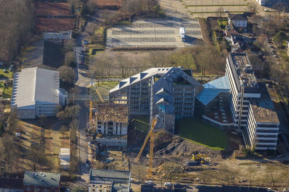 Bochum von oben - Baustelle zum Neubau von Mehrfamilienhäuser an der Paulstraße in Bochum im Bundesland Nordrhein-Westfalen, Deutschland