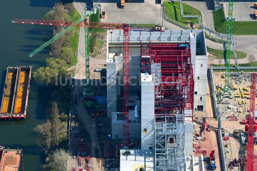 Luftaufnahme Magdeburg - Baustelle zum Neubau des MHKW Rothensee in Magdeburg im Bundesland Sachsen-Anhalt, Deutschland