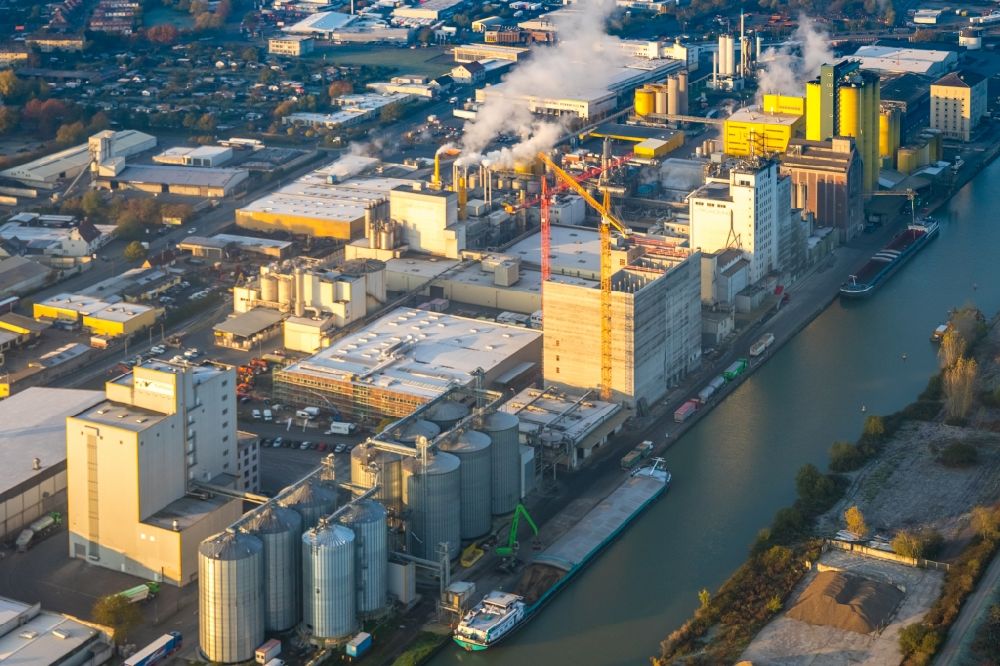 Luftbild Hamm - Baustelle zum Neubau eines Mühlenwerkes am Hammer Hafen im Ortsteil Heessen in Hamm im Bundesland Nordrhein-Westfalen, Deutschland