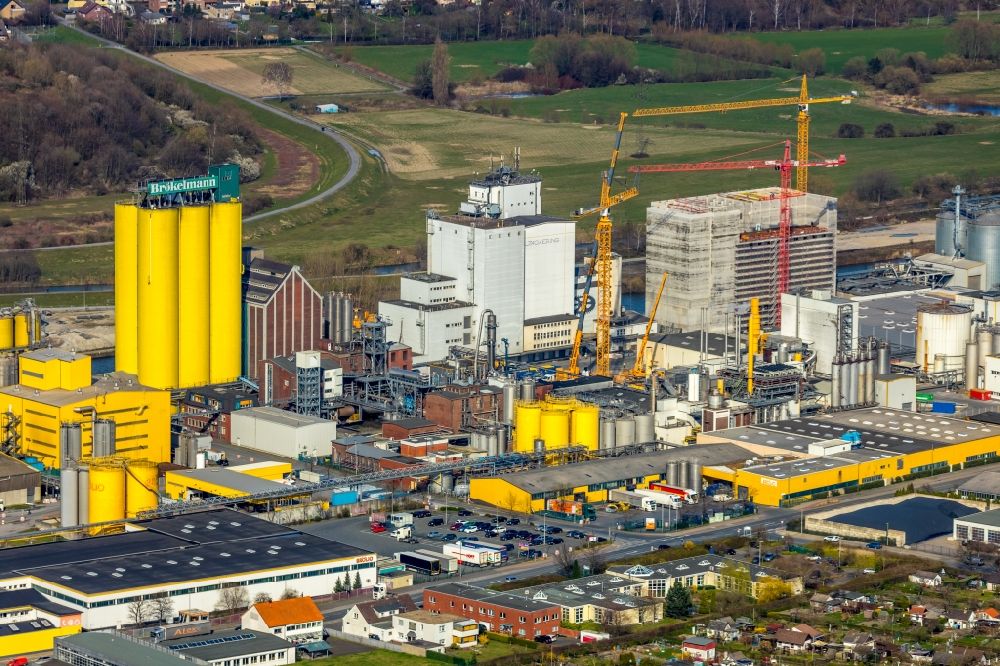 Luftaufnahme Hamm - Baustelle zum Neubau eines Mühlenwerkes am Hammer Hafen im Ortsteil Heessen in Hamm im Bundesland Nordrhein-Westfalen, Deutschland