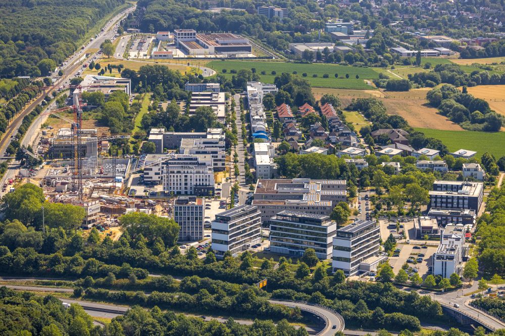 Luftaufnahme Dortmund - Baustelle zum Neubau neben dem Gebäudekomplex der adesso SE an der Stockholmer Allee im Ortsteil Schüren-Neu in Dortmund im Bundesland Nordrhein-Westfalen, Deutschland