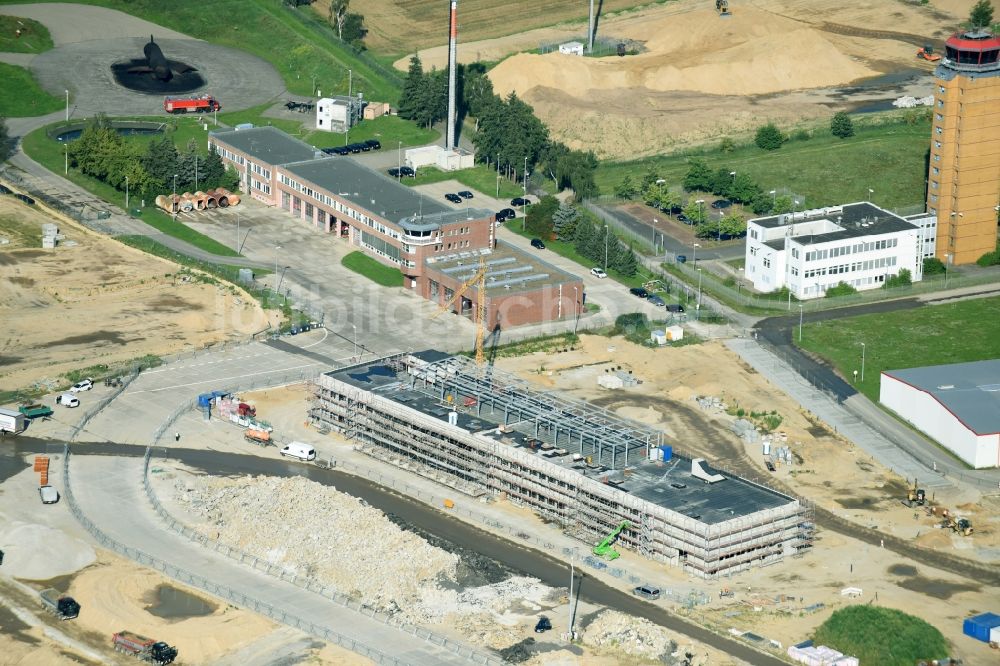 Luftbild Schönefeld - Baustelle zum Neubau für das neue, vorübergehende Regierungsterminal auf dem Flughafengelände in Schönefeld im Bundesland Brandenburg, Deutschland