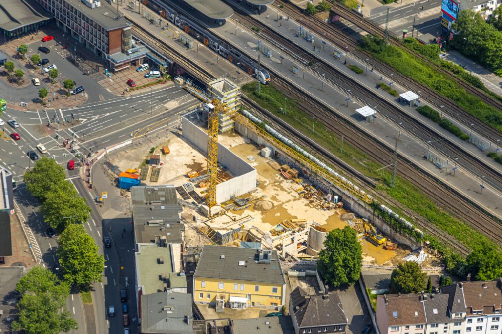Luftbild Bochum - Baustelle zum Neubau des Parkhauses am Hauptbahnhof in Bochum im Bundesland Nordrhein-Westfalen, Deutschland