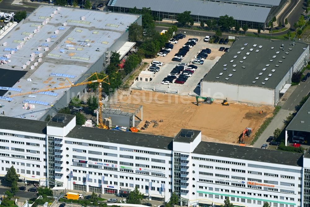 Berlin aus der Vogelperspektive: Baustelle zum Neubau des Parkhauses Meeraner Straße - Rhinstraße in Berlin, Deutschland