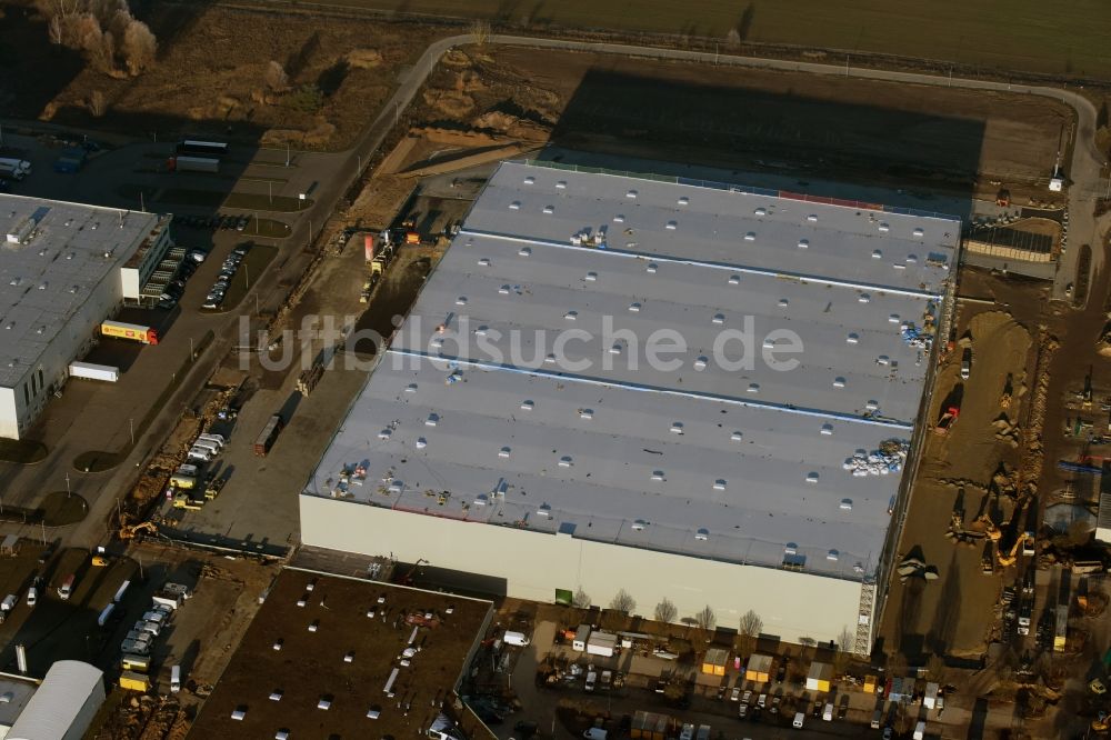 Luftaufnahme Trebbin - Baustelle zum Neubau des Poco - Domäne- Zentrallager in Trebbin im Bundesland Brandenburg