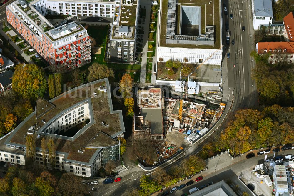 Luftaufnahme München - Baustelle zum Neubau des Restaurants der Paulaner Brauerei Gruppe in München im Bundesland Bayern, Deutschland