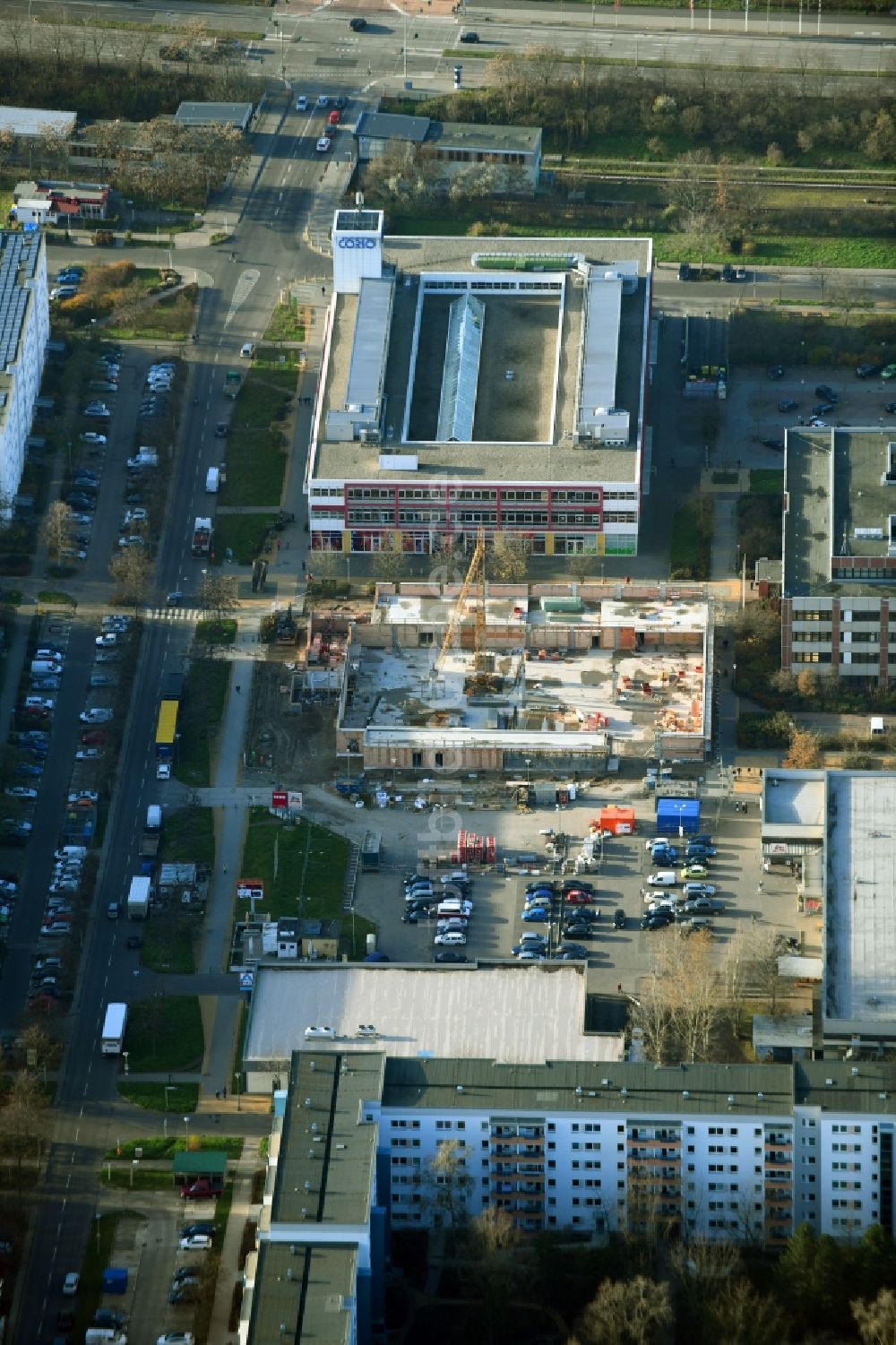Luftbild Berlin - Baustelle zum Neubau eines REWE - Supermarkt Neue Grottkauer Straße im Ortsteil Kaulsdorf in Berlin, Deutschland