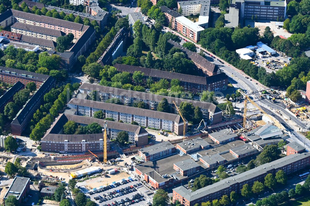 Hamburg von oben - Baustelle zum Neubau eines Schienen- Tunnel- Neubau der U-Bahn-Verlängerung am U-Bahnhof Honer Rennbahn in Hamburg, Deutschland