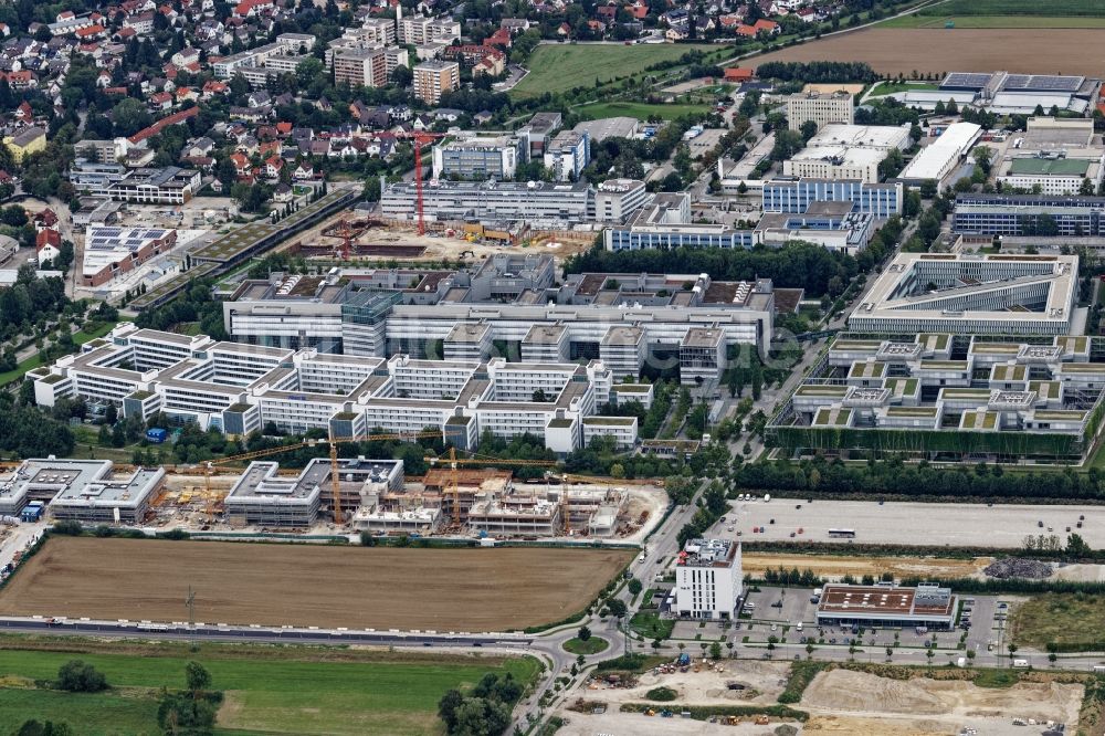 Luftbild Unterföhring - Baustelle zum Neubau des Schulcampus in Unterföhring im Bundesland Bayern, Deutschland