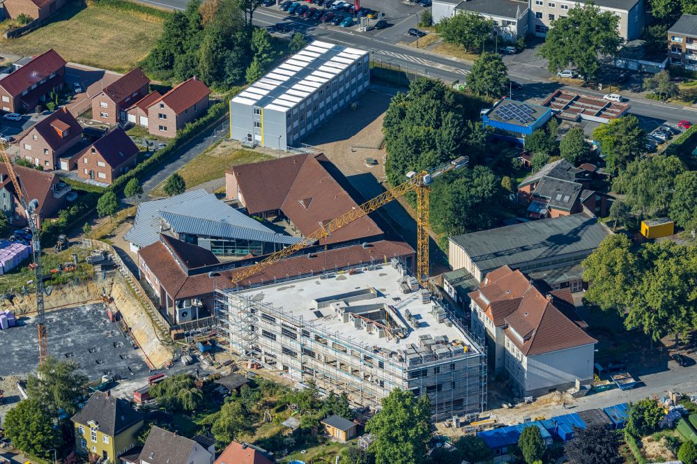 Hamm von oben - Baustelle zum Neubau des Schulgebäudes Arnold-Freymuth-Gesamtschule An der Falkschule in Hamm im Bundesland Nordrhein-Westfalen, Deutschland