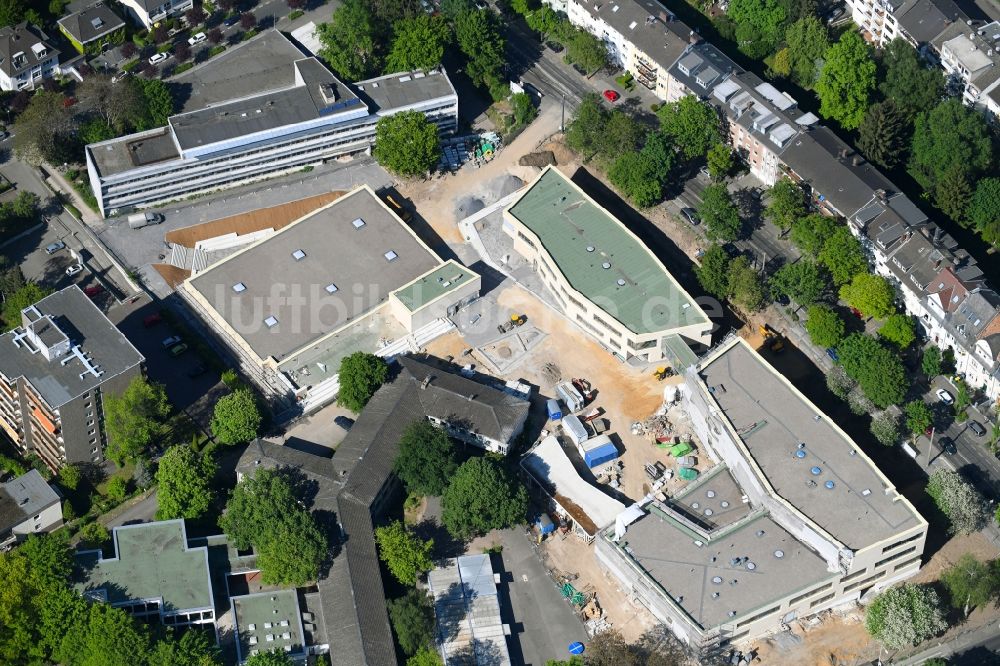 Bonn von oben - Baustelle zum Neubau des Schulgebäudes Bonns Fünfte im Ortsteil Kessenich in Bonn im Bundesland Nordrhein-Westfalen, Deutschland
