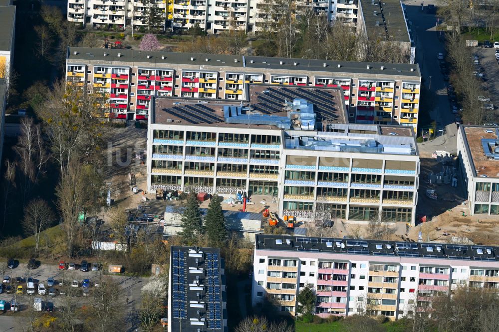 Berlin von oben - Baustelle zum Neubau des Schulgebäudes Ernst-Ludwig-Heim-Grundschule im Ortsteil Buch in Berlin, Deutschland