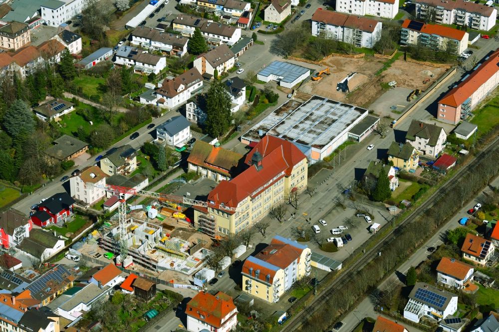 Schopfheim von oben - Baustelle zum Neubau des Schulgebäudes an der Friedrich-Ebert-Schule in Schopfheim im Bundesland Baden-Württemberg, Deutschland