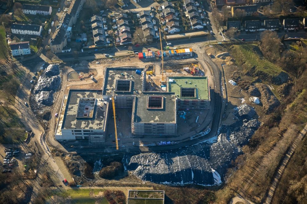 Luftbild Essen - Baustelle zum Neubau des Schulgebäudes der Gustav-Heinemann-Schule in Essen im Bundesland Nordrhein-Westfalen, Deutschland