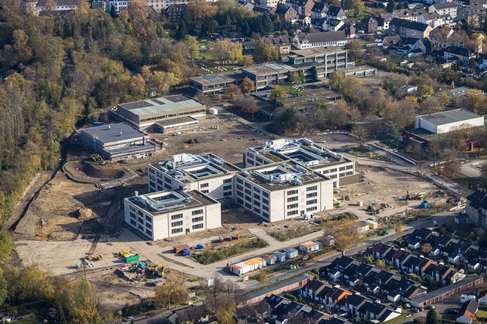 Luftaufnahme Essen - Baustelle zum Neubau des Schulgebäudes der Gustav-Heinemann-Schule in Essen im Bundesland Nordrhein-Westfalen, Deutschland