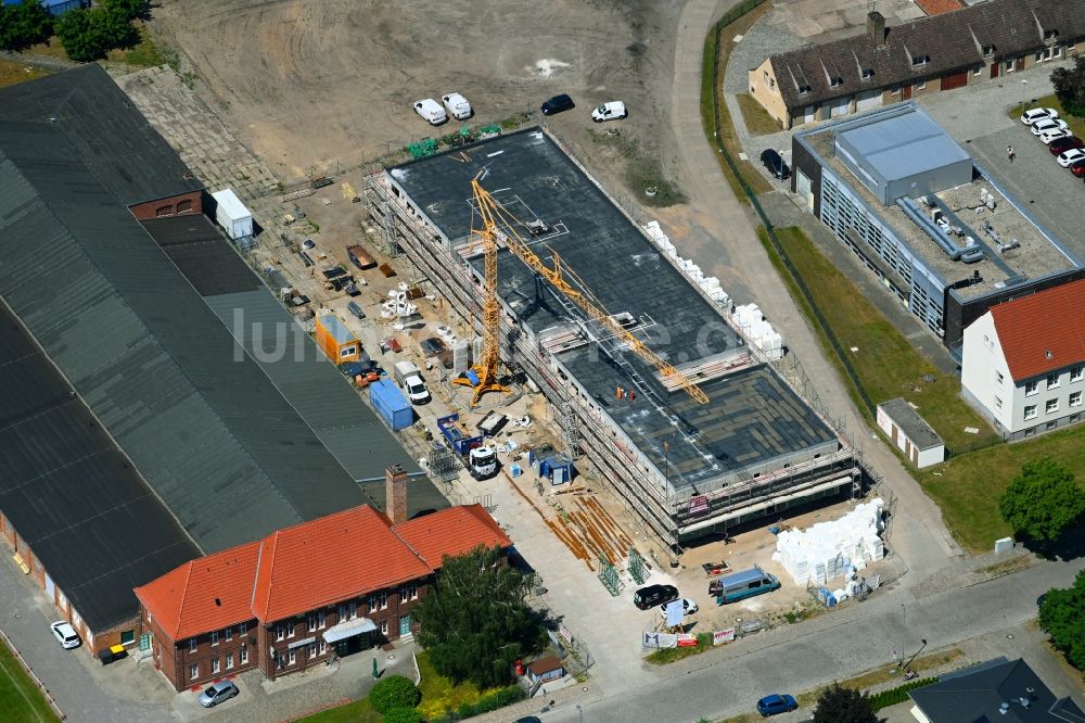 Hansestadt Stendal von oben - Baustelle zum Neubau des Schulgebäudes am Haferbreiter Weg in Hansestadt Stendal im Bundesland Sachsen-Anhalt, Deutschland
