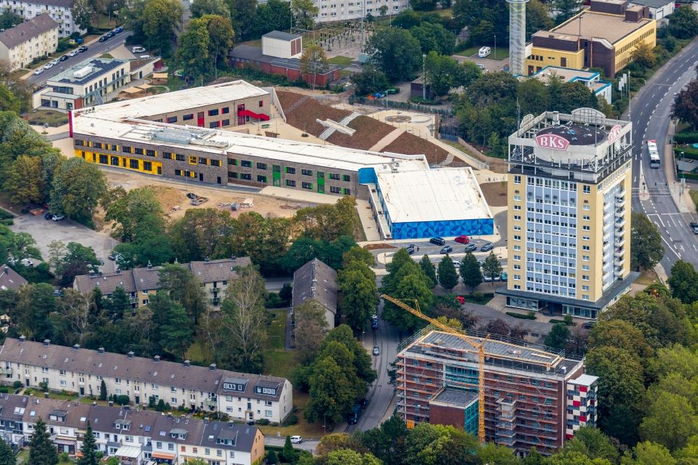 Velbert aus der Vogelperspektive: Baustelle zum Neubau des Schulgebäudes an der Kastanienallee in Velbert im Bundesland Nordrhein-Westfalen, Deutschland