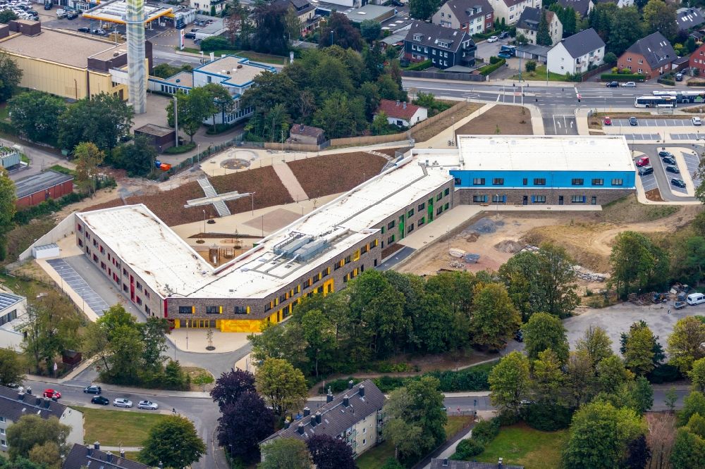 Luftaufnahme Velbert - Baustelle zum Neubau des Schulgebäudes an der Kastanienallee in Velbert im Bundesland Nordrhein-Westfalen, Deutschland