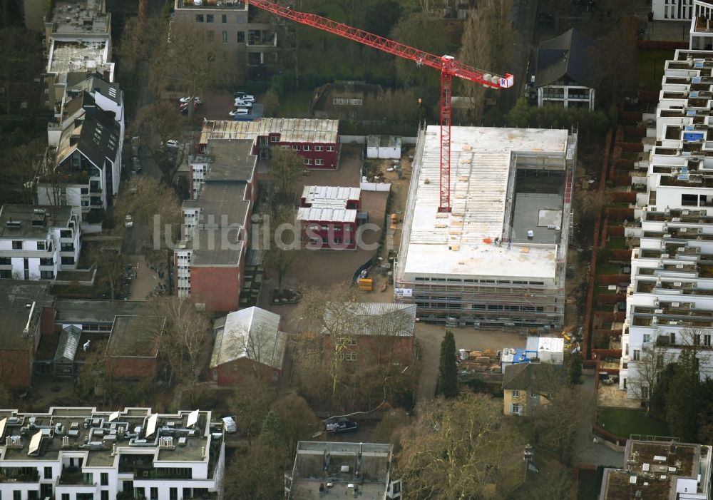 Luftbild Hamburg - Baustelle zum Neubau des Schulgebäudes am Klosterstieg im Ortsteil Harvestehude in Hamburg, Deutschland