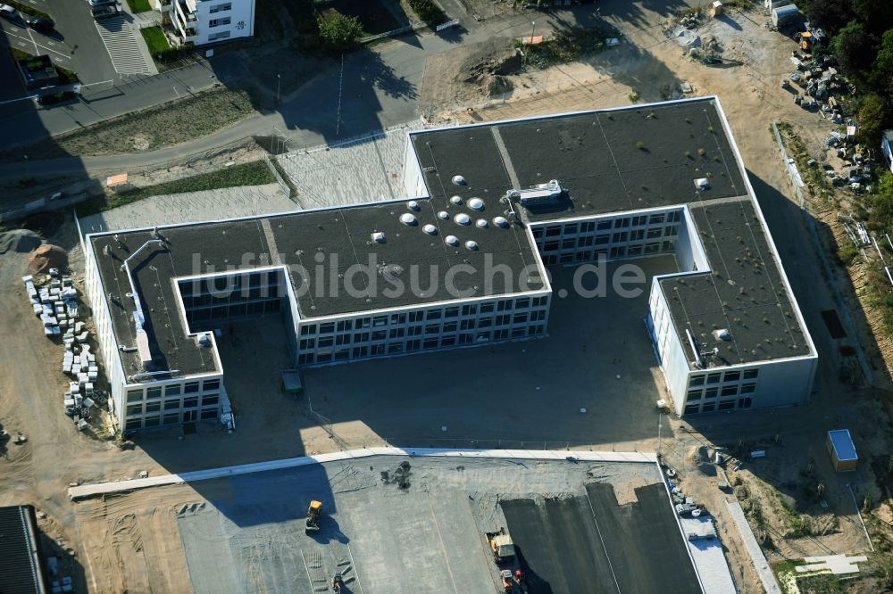 Berlin von oben - Baustelle zum Neubau des Schulgebäudes in Mahlsdorf in Berlin, Deutschland